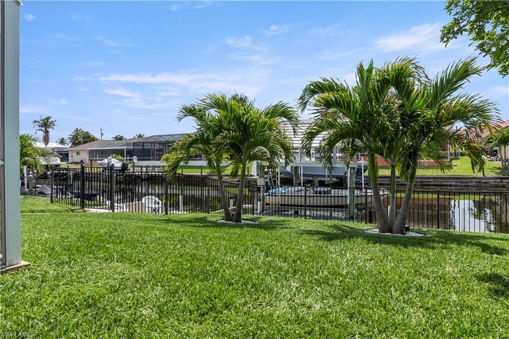 1906 SE 26th St, Cape Coral, FL 33904 Photo