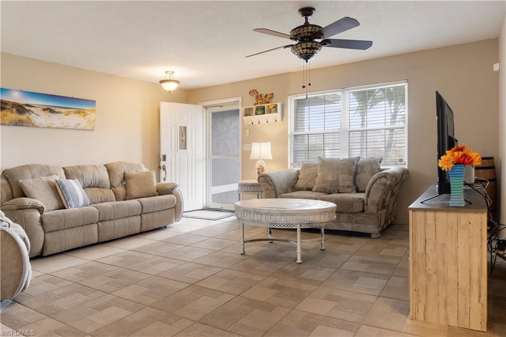 1906 SE 26th St, Cape Coral, FL 33904 Photo