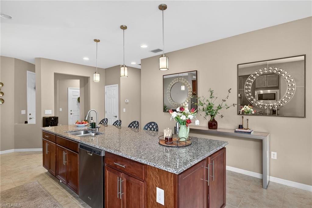 10894 Glenhurst St, Fort Myers, FL 33913 Photo