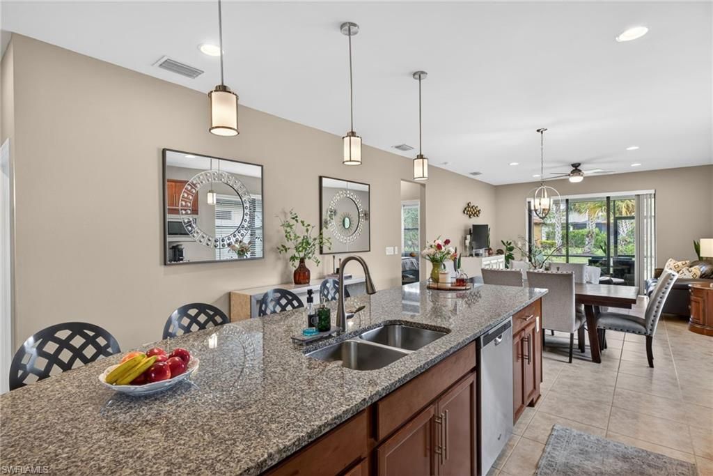 10894 Glenhurst St, Fort Myers, FL 33913 Photo