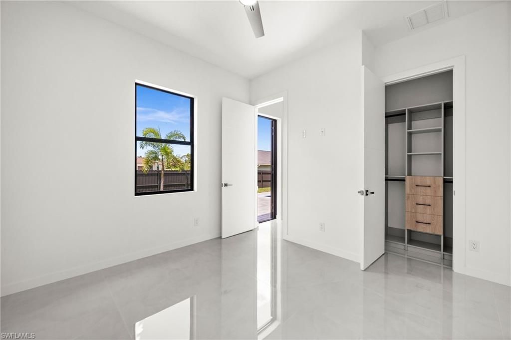 1532 NW 24th Pl, Cape Coral, FL 33993 Photo