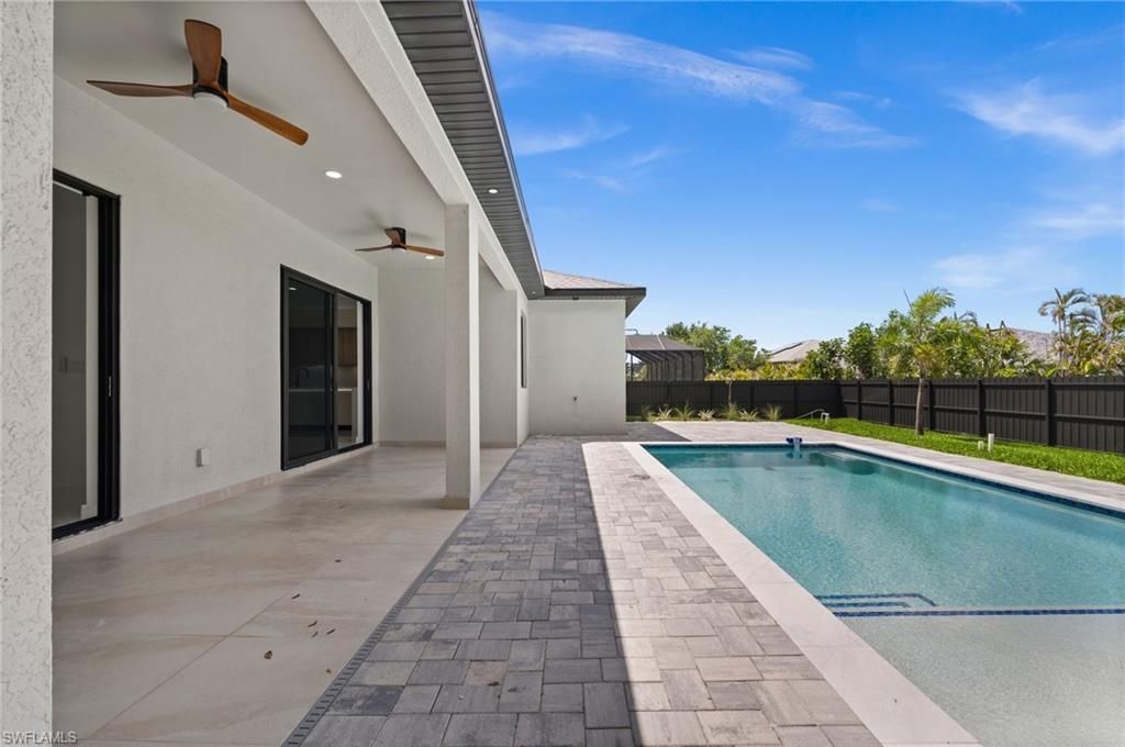 1532 NW 24th Pl, Cape Coral, FL 33993 Photo