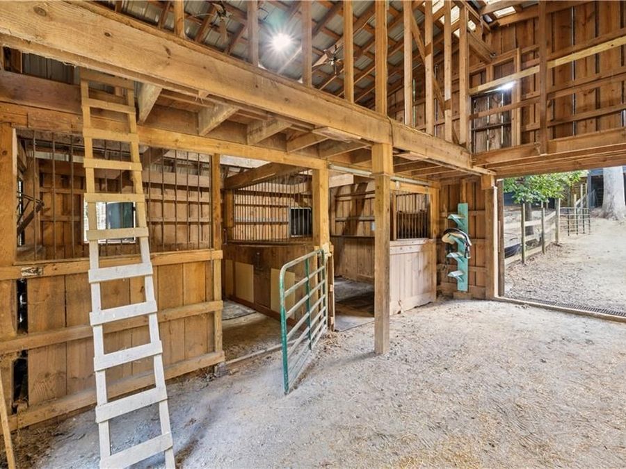 Property Image 57