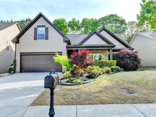 2130 LINE Drive, Lawrenceville, GA 30043