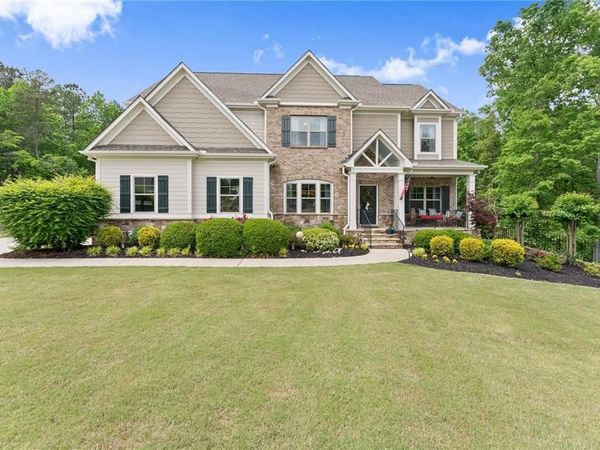 1247 Sterling Lake Drive, Jefferson, GA 30549