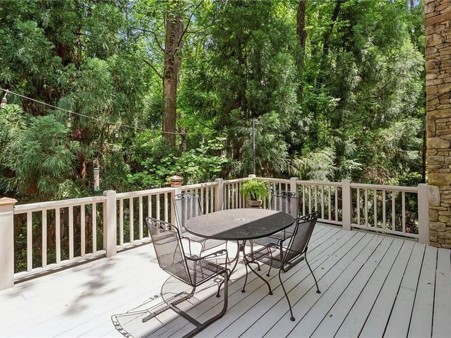 Property Image 44