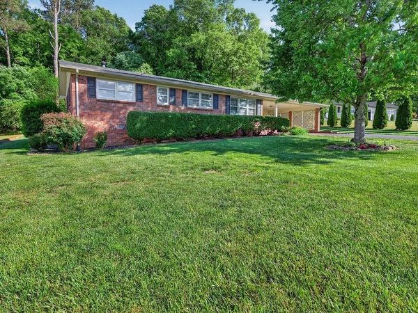 134 Thelma Road SW, Calhoun, GA 30701