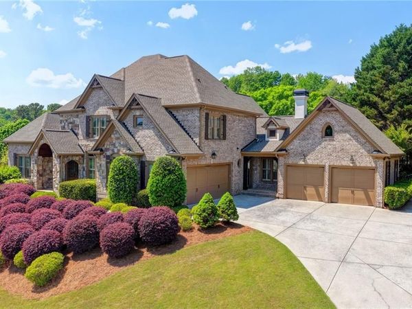 4858 Basingstoke Drive, Suwanee, GA 30024