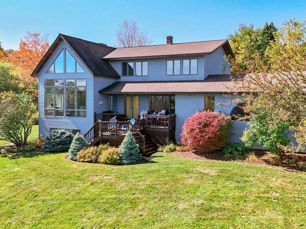 61 Sunrise Drive, Newport Town, VT 05857