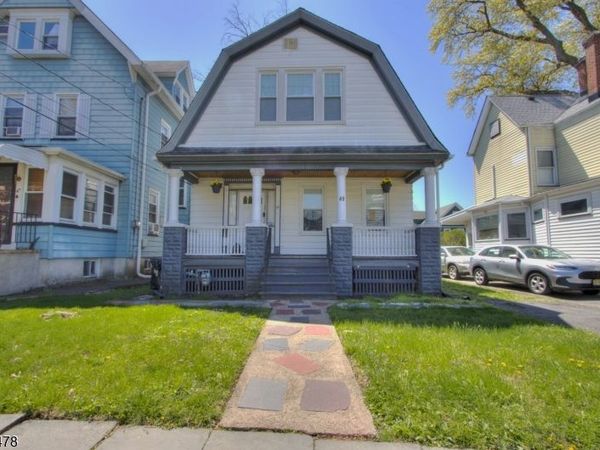 49 Bond St, Passaic, NJ 07055