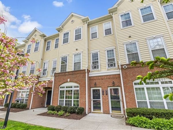1506 Hamilton St, Belleville, NJ 07109