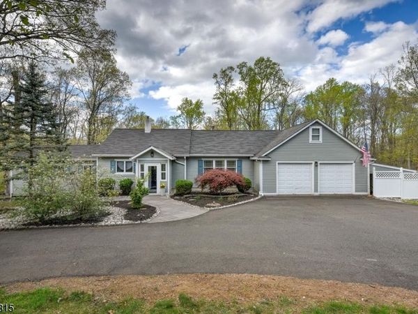 9 Zion Rd, East Amwell, NJ 08525