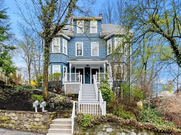 13 Mount Ida Ter, Unit 13, Newton, MA 02458