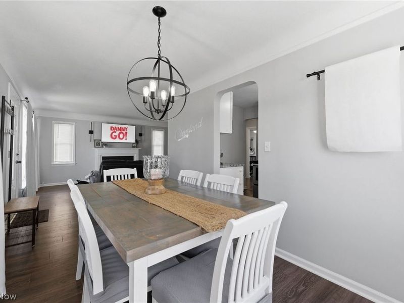 8303 Snow Road , Parma, OH 44129 Photo 10