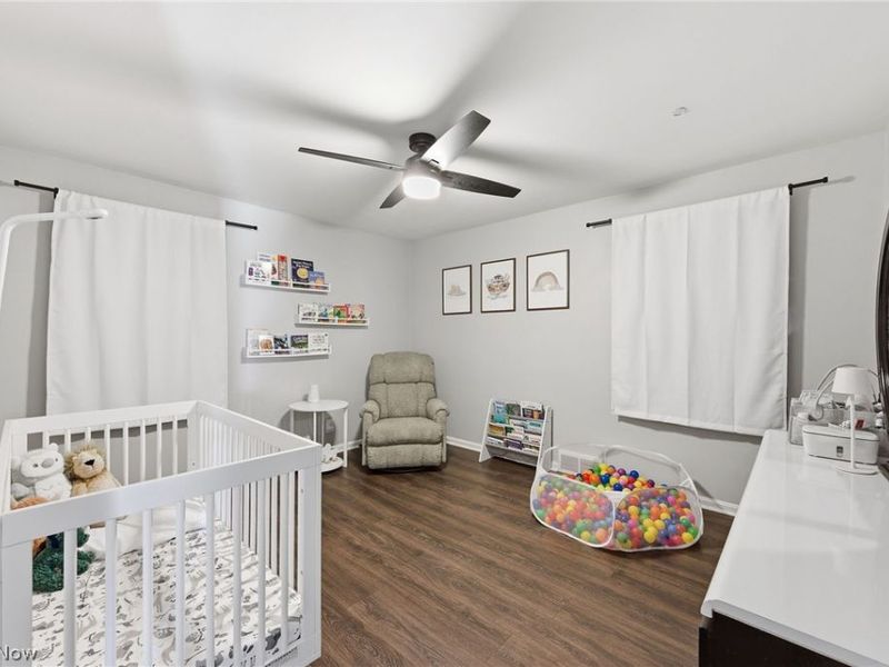 8303 Snow Road , Parma, OH 44129 Photo 17