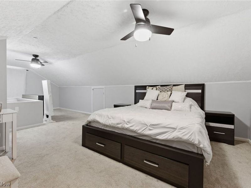 8303 Snow Road , Parma, OH 44129 Photo 21