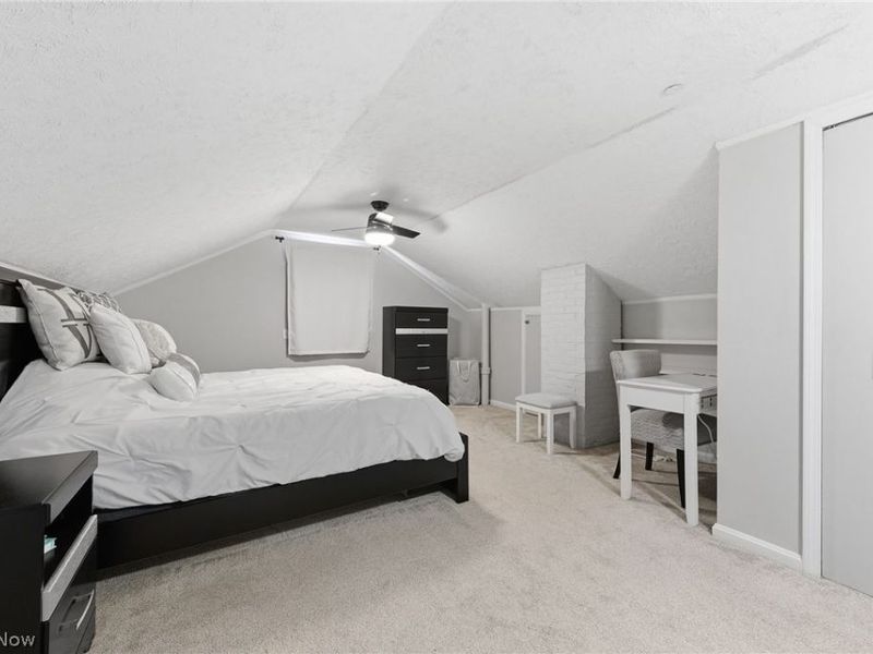 8303 Snow Road , Parma, OH 44129 Photo 22