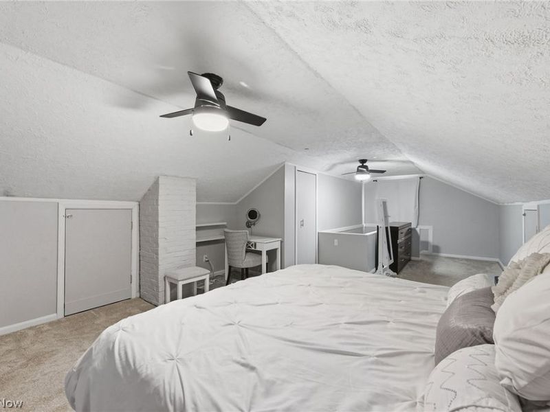 8303 Snow Road , Parma, OH 44129 Photo 23