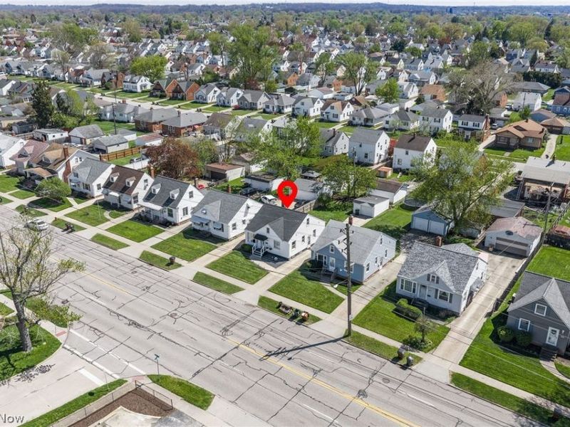 8303 Snow Road , Parma, OH 44129 Photo 33