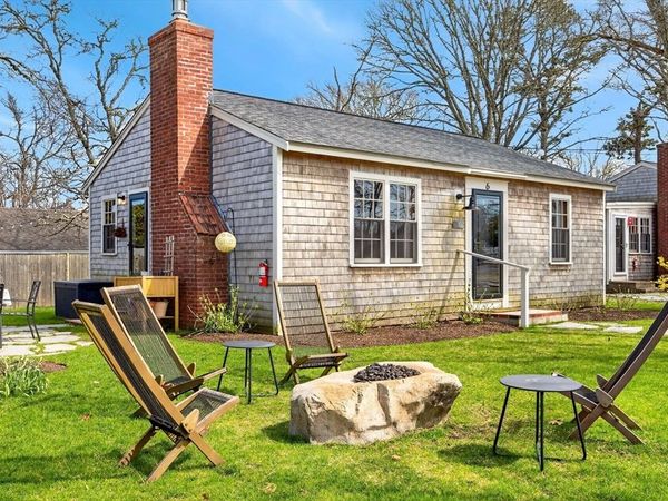 6 Manning Rd, Dennis, MA 02638