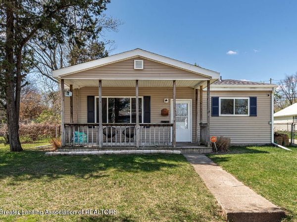 4622 Burchfield Avenue, Lansing, MI 48910