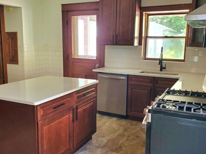 831 Suire Avenue, Cincinnati, OH 45205 Photo 28