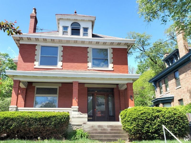 831 Suire Avenue, Cincinnati, OH 45205 Photo 3