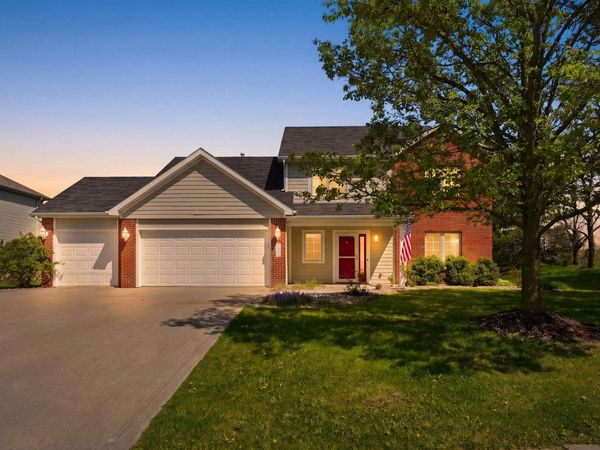 12706 Crystal Creek Parkway, Fort Wayne, IN 46845