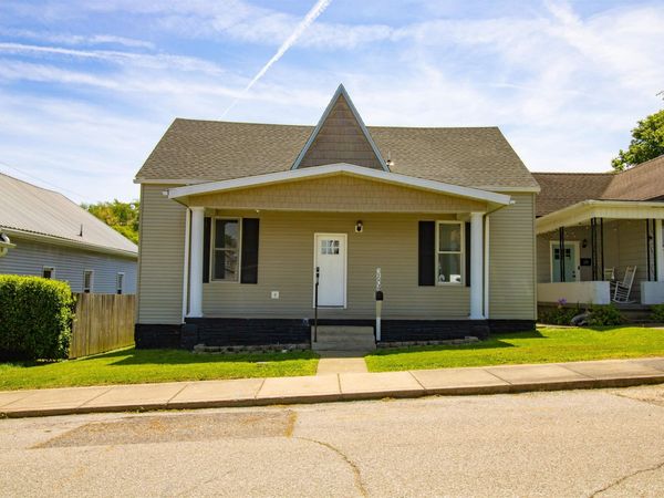 2604 Hillcrest Terrace, Evansville, IN 47712