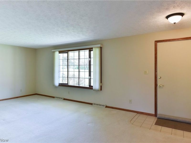 13530 Amodio Avenue NW, Uniontown, OH 44685 Photo 13