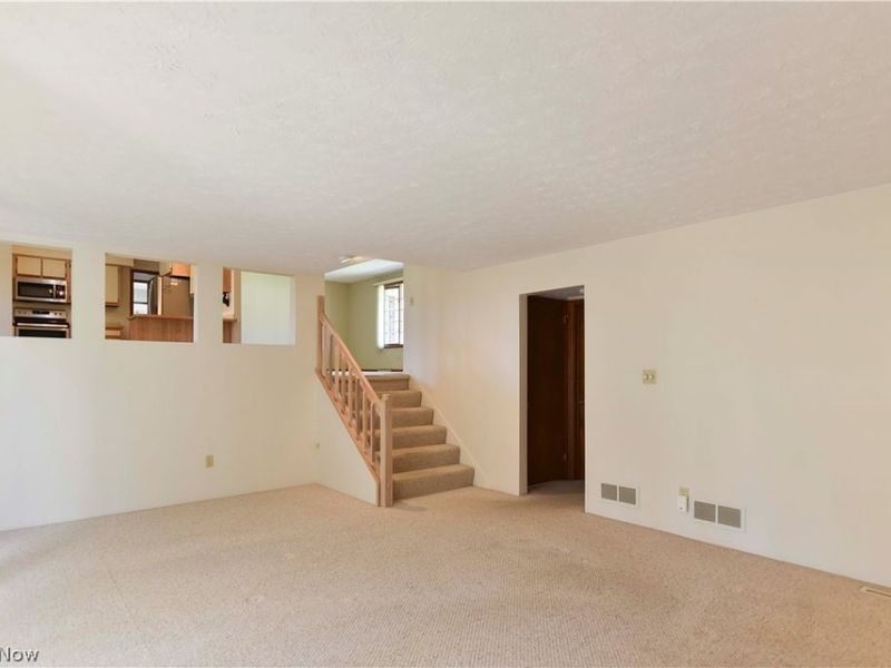 13530 Amodio Avenue NW, Uniontown, OH 44685 Photo 16