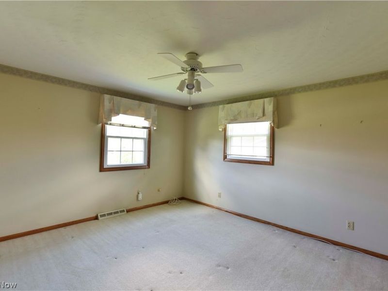 13530 Amodio Avenue NW, Uniontown, OH 44685 Photo 24