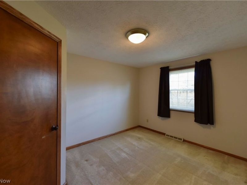 13530 Amodio Avenue NW, Uniontown, OH 44685 Photo 31