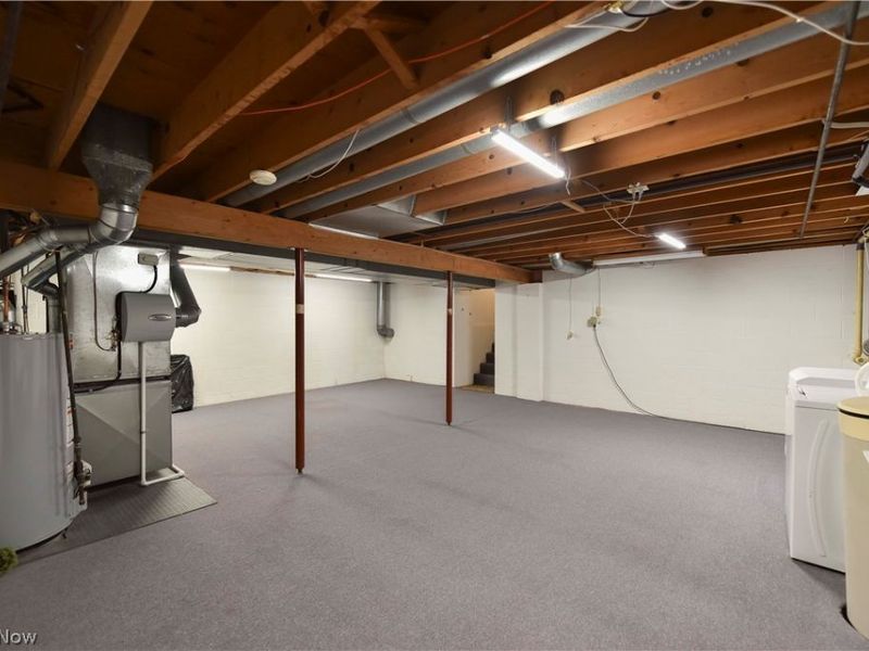 13530 Amodio Avenue NW, Uniontown, OH 44685 Photo 34