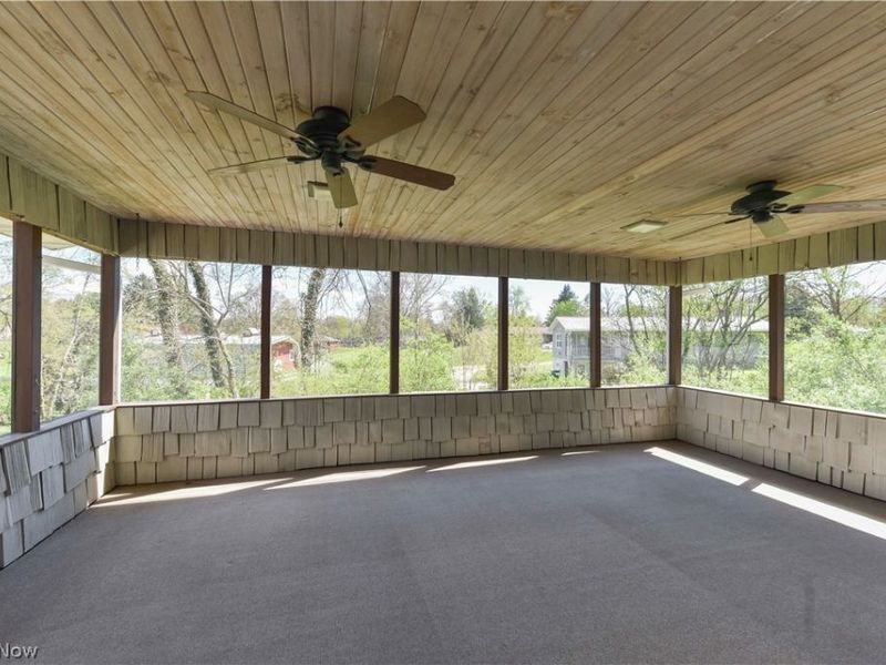 13530 Amodio Avenue NW, Uniontown, OH 44685 Photo 4