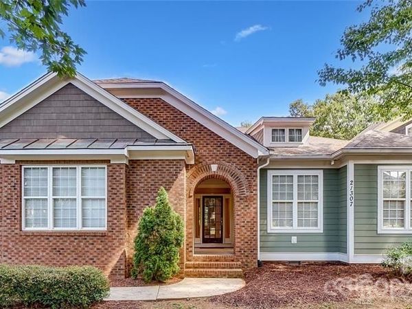 21307 Island Forest Drive, Cornelius, NC 28031