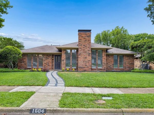 1604 Shadow Moss Way , Carrollton, TX 75007