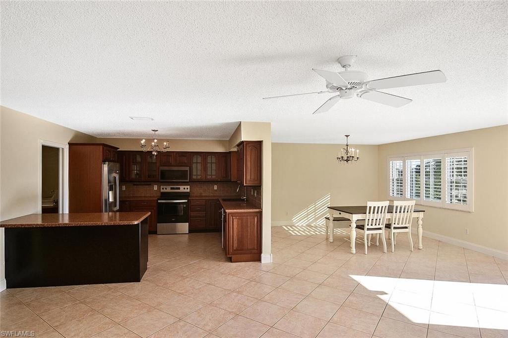 13511 Stratford Place Cir, Unit 302, Fort Myers, FL 33919 Photo
