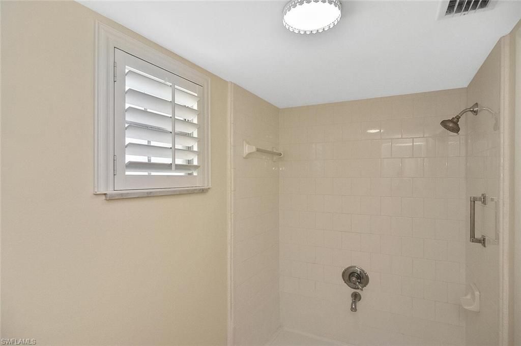 13511 Stratford Place Cir, Unit 302, Fort Myers, FL 33919 Photo