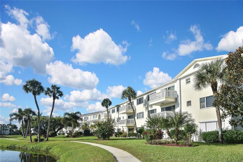 13511 Stratford Place Cir, Unit 302, Fort Myers, FL 33919 Photo