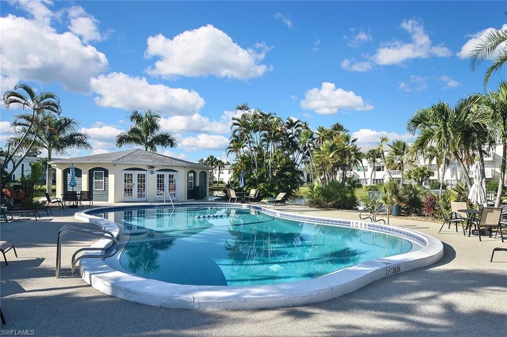 13511 Stratford Place Cir, Unit 302, Fort Myers, FL 33919 Photo