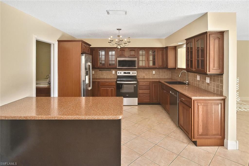 13511 Stratford Place Cir, Unit 302, Fort Myers, FL 33919 Photo
