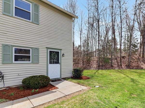 45 Densmore Drive, Essex Junction, VT 05452