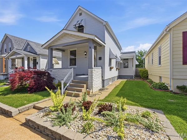 4817 Goethe Ave Avenue , St Louis, MO 63116