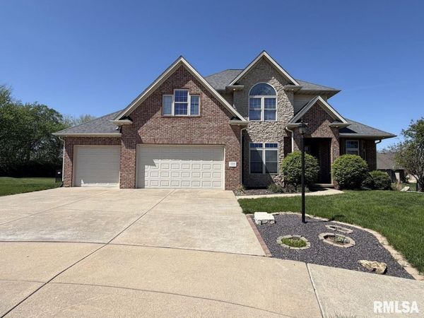 3519 W OAK CREEK Court, Dunlap, IL 61525