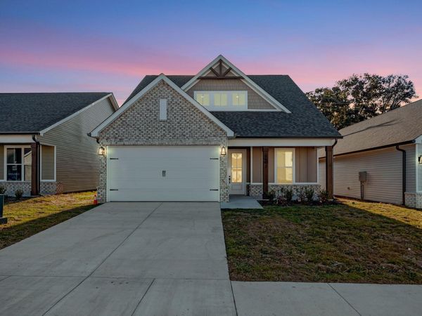 8675 James Creek Drive, Ooltewah, TN 37363