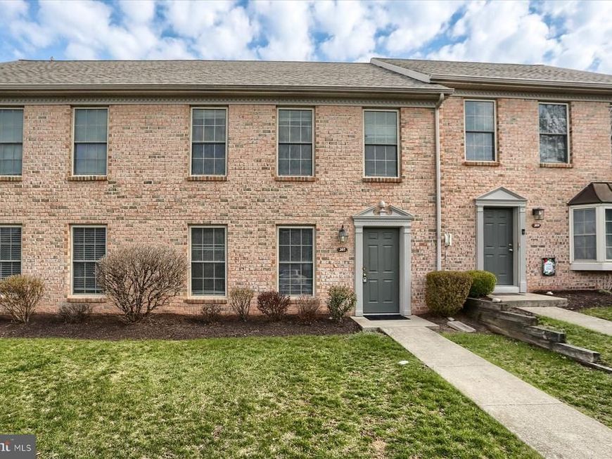 207 Saddle Ridge Drive, Harrisburg, PA 17110 Main Photo