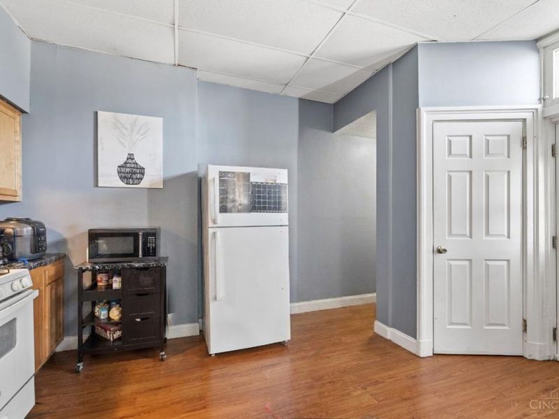 4033 W Liberty Street, Cincinnati, OH 45205 Photo 5