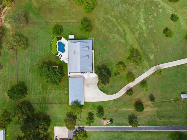 30041 Beck Rd, Bulverde, TX 78163