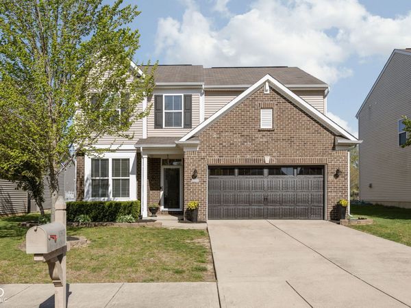 13923 Luxor Chase , Fishers, IN 46038